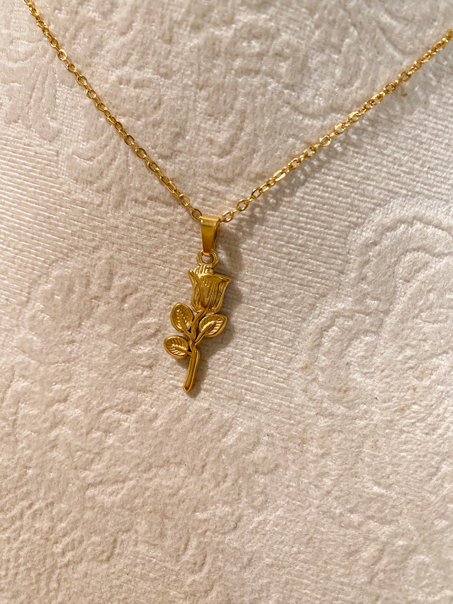 Frida necklace