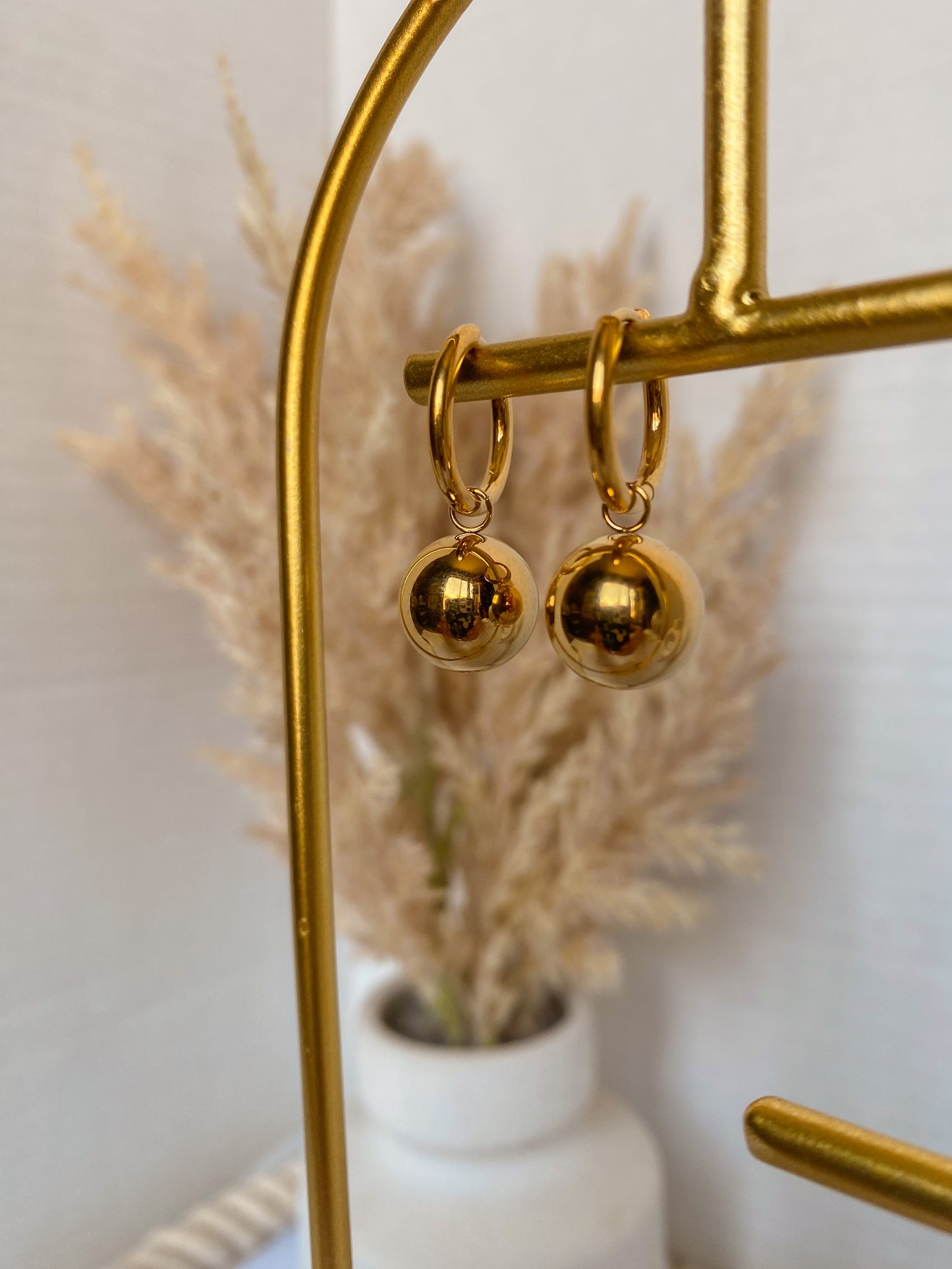 Charlotte earrings
