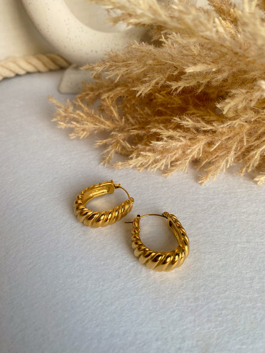 Zara hoops